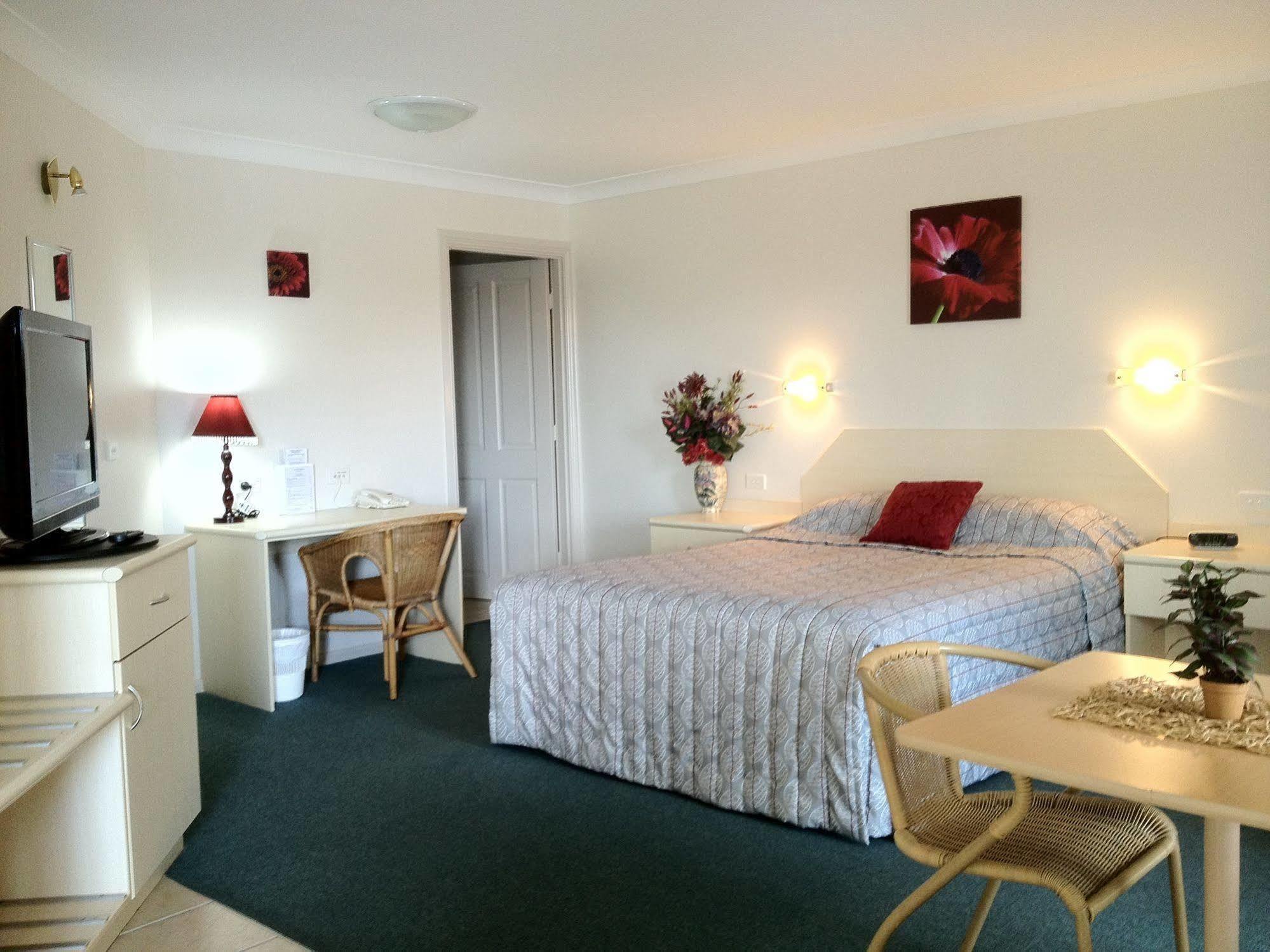 Tuckerbox Motor Inn 군다가이 외부 사진