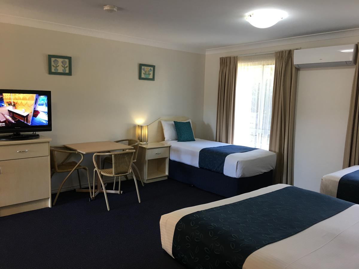 Tuckerbox Motor Inn 군다가이 외부 사진