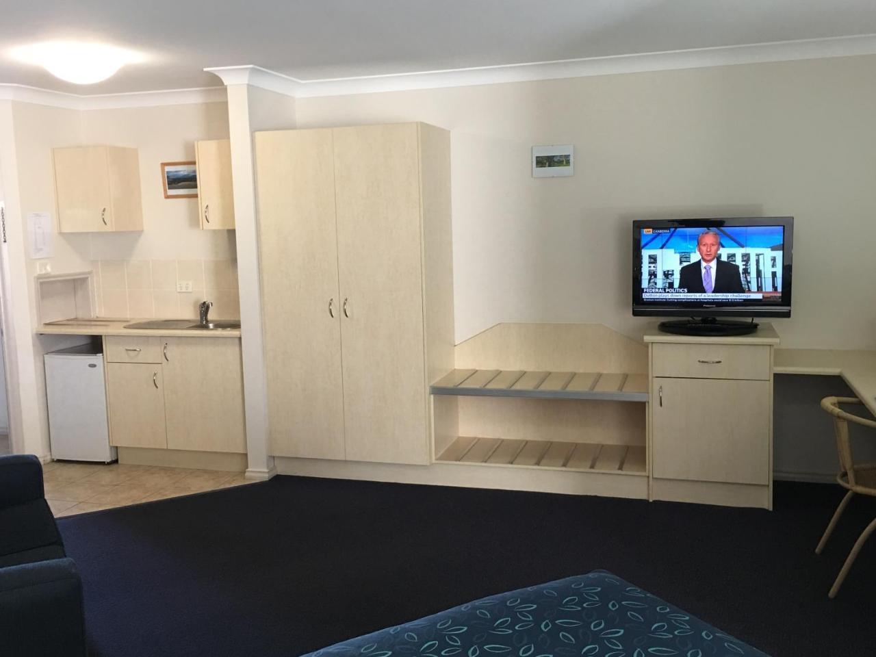 Tuckerbox Motor Inn 군다가이 외부 사진